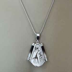 VTG Artisan Pendant Necklace 18 Inch Giraffe Africa Safari‎ Sterling 7.8g Rare